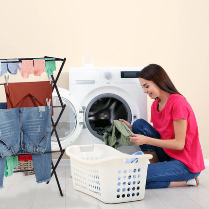 Collapsible clothes hanger with 50 clips