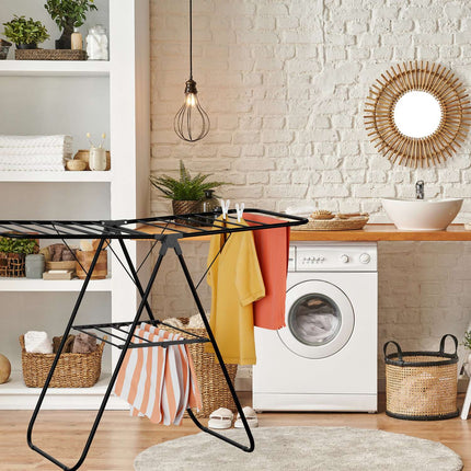 Collapsible clothes horse with multiple pairs