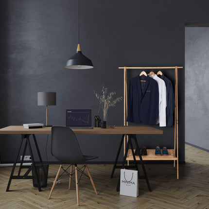 Collapsible clothes rack with shelf