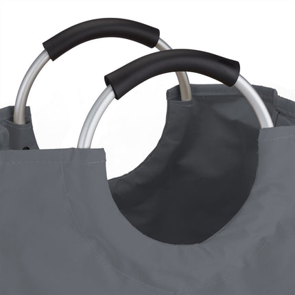 Collapsible laundry basket with handle
