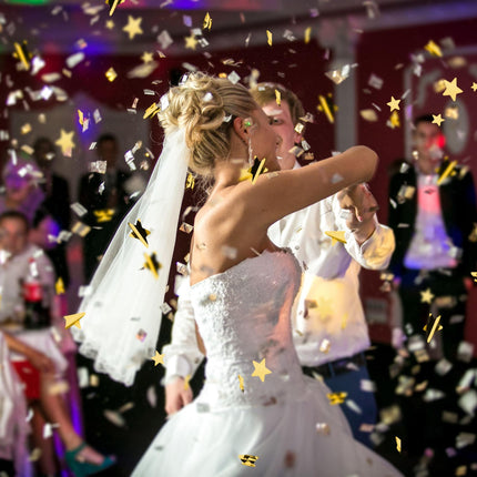 Confetti cannon gold stars