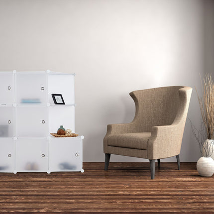 Connections for screwless shelf system