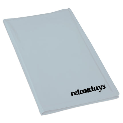Cooling mat for dog
