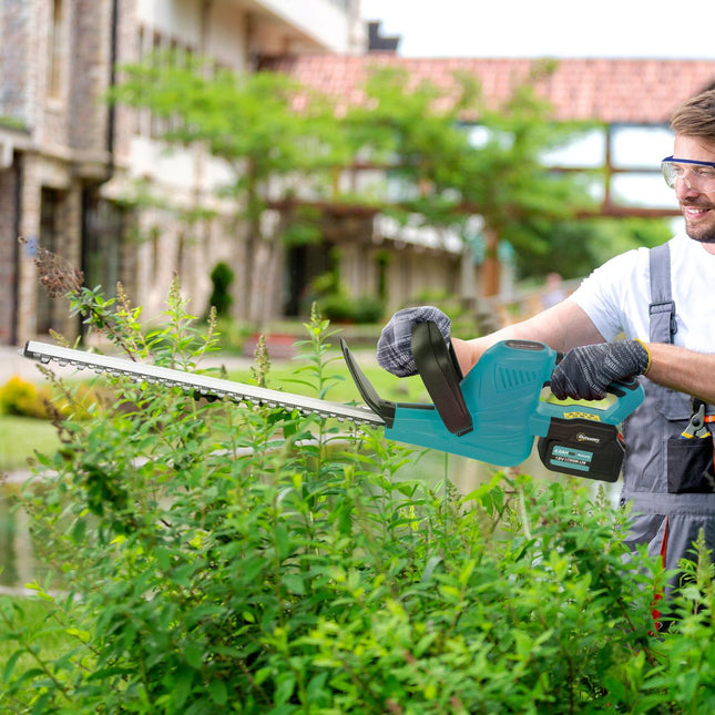 Cordless Hedge Trimmer, Dual Battery, 86 cm Blade