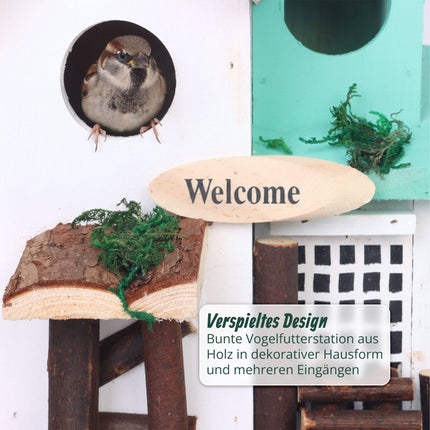 Country-Style Birdhouse, Weatherproof Pine