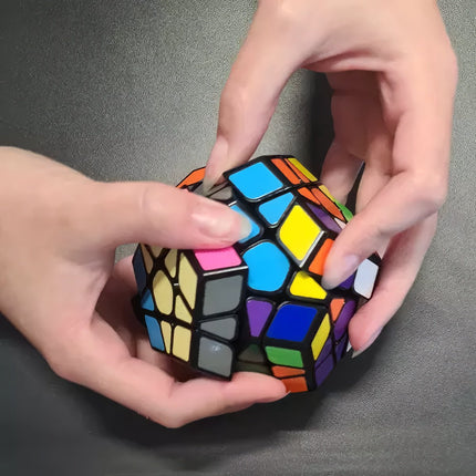 Cube-dodecahedron Kruzzel 19886