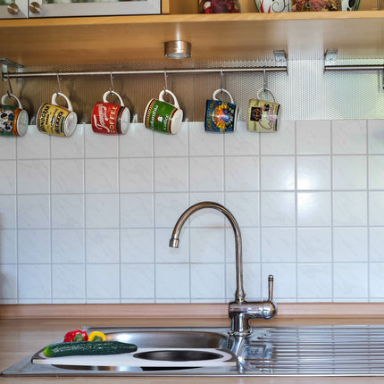Cutting board with sight