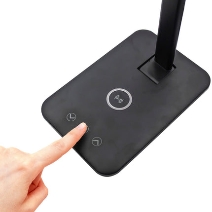 Desk lamp with QI charging