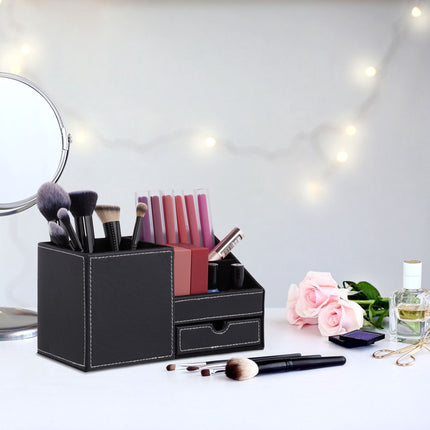 Desk organization in leather look
