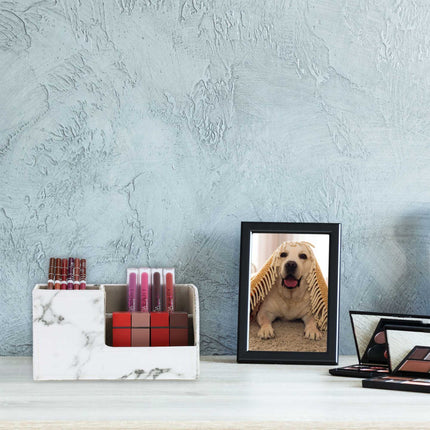 Desk organizer in marble look