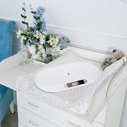 Digital baby scale with USB cable