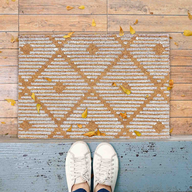 Doormat coconut fiber with checkered pattern