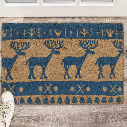 Doormat coconut fiber with reindeer