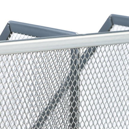 Drawer shelf with 3 pull-out baskets