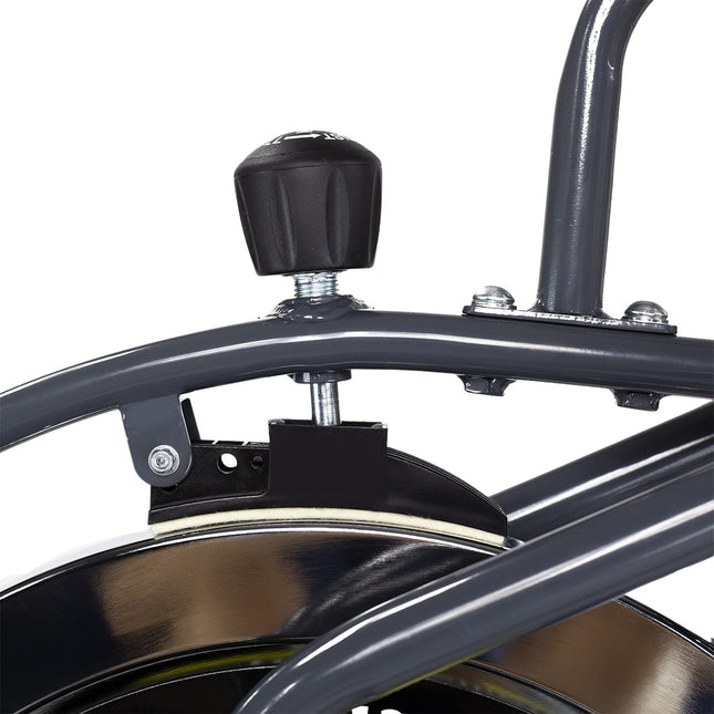 Elliptische trainer met mechanische weerstand
