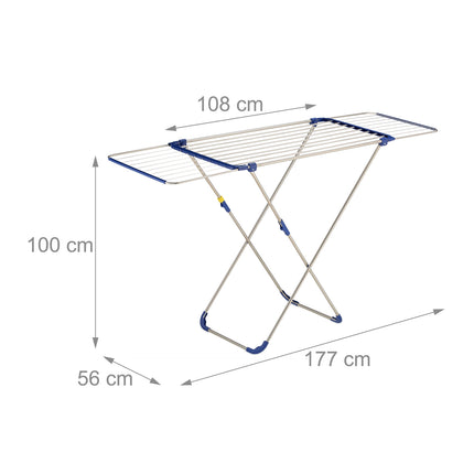 Expandable clothes hanger
