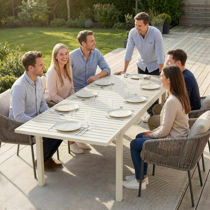 Extendable Aluminum Garden Dining Table for 6-8 People
