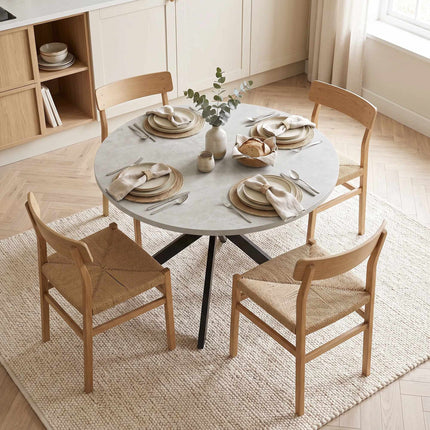 Extendable Dining Table for 4–6, Gray Industrial Style