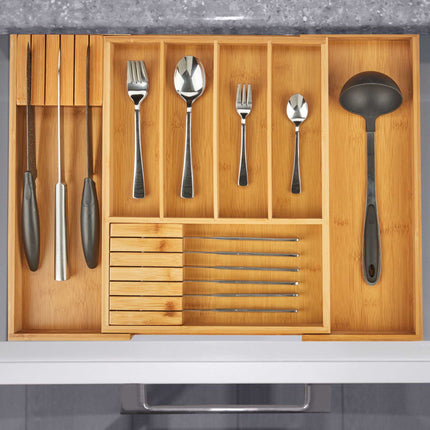 Extendable bamboo cutlery tray