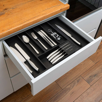 Extendable bamboo cutlery tray