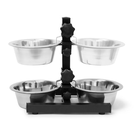 Feeding station for dogs can be raised and lowered