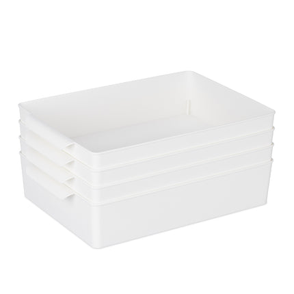Flat storage box in a set of 4
