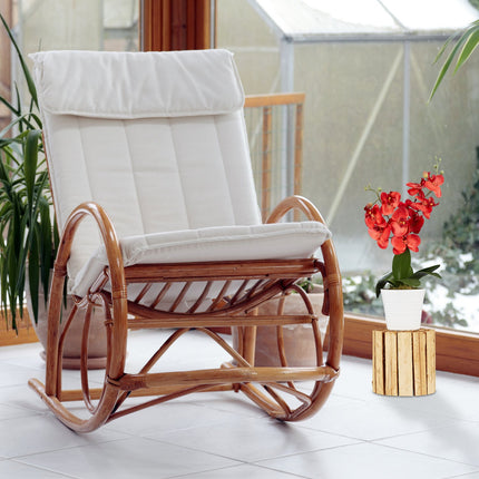 Flower stool made of spruce