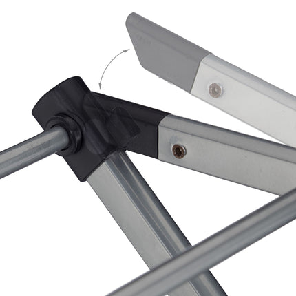 Foldable coat hanger in metal