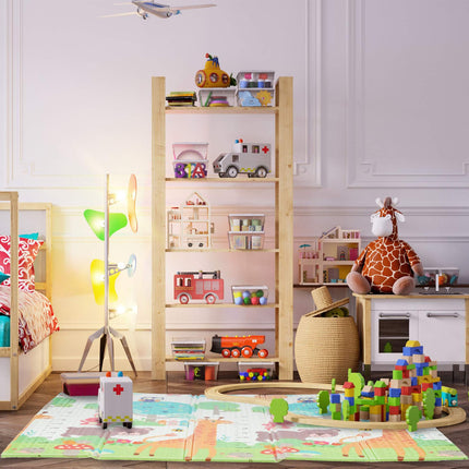 Foldable play mat with animal motifs