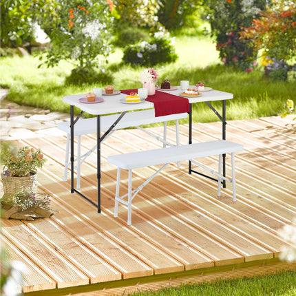 Folding camping table