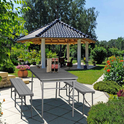 Folding extendable garden table