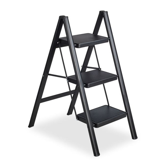 Folding steel stepladder