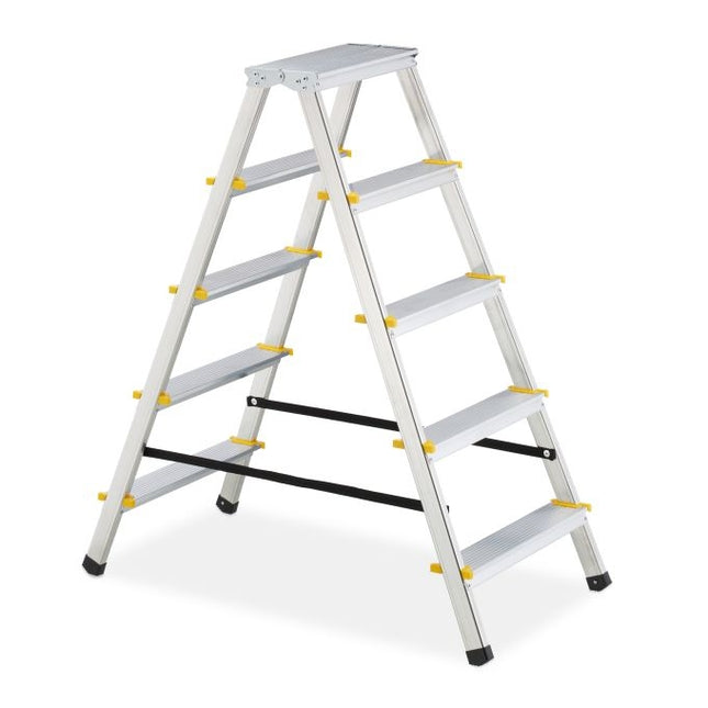 Folding stepladder in aluminium