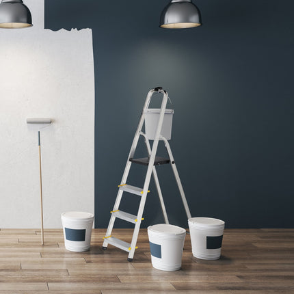 Folding stepladder with support handle