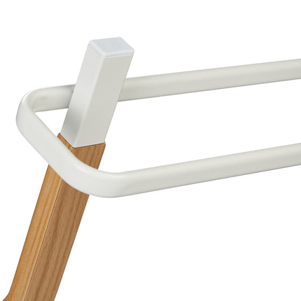 Freestanding heated towel rail