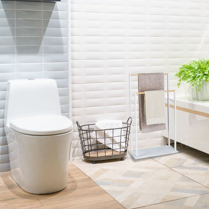 Freestanding towel rail white