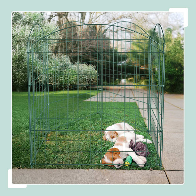 Garden Fence, 5 Arched Panels, Metal Border