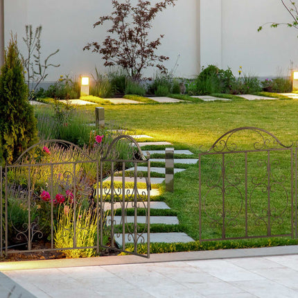 Garden fence with 3 panels