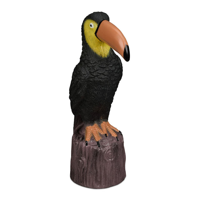 Garden figure bird