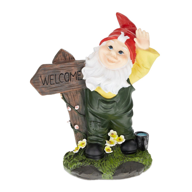 Garden gnome with welcome sign