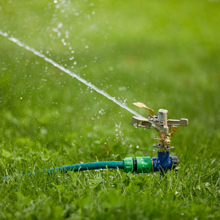 Garden sprinklers with 10 m reach