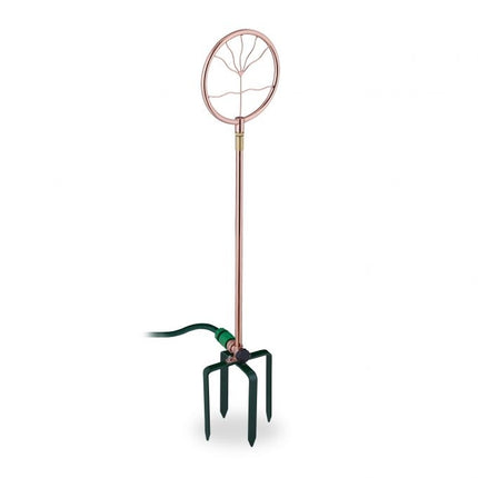 Garden sprinklers with spiral