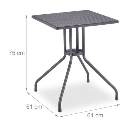 Garden table in gray rattan look