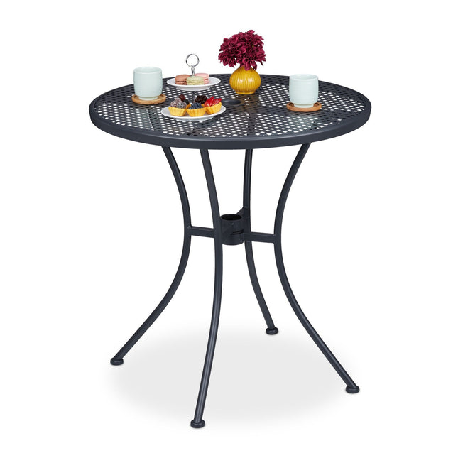 Garden table with hole for parasol