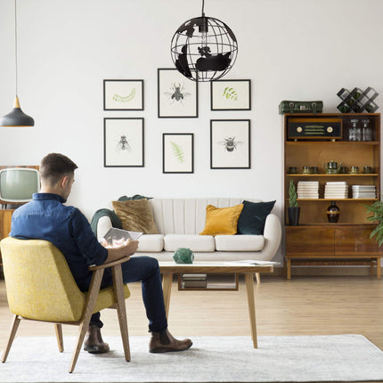 Globe pendant lamp