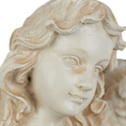 Graben angel standing