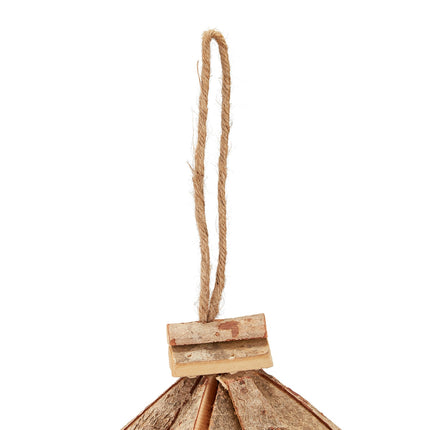 Hanging decorative box