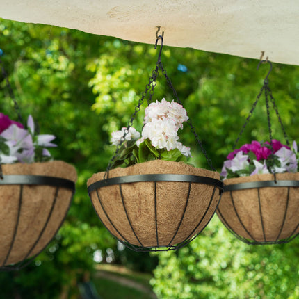 Hanging flower basket with 3 baskets made of coconut fiber