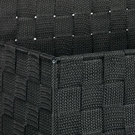 Hanging storage in fabric with 3 baskets