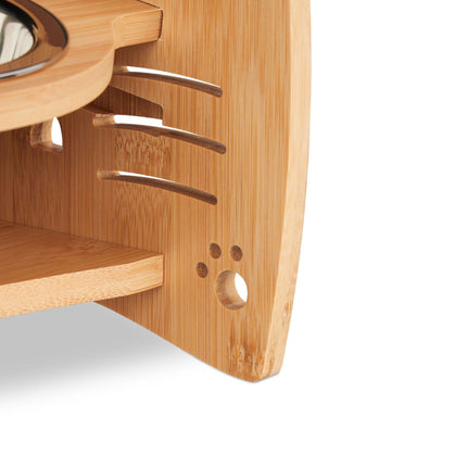 Height-adjustable feeding station for cats
